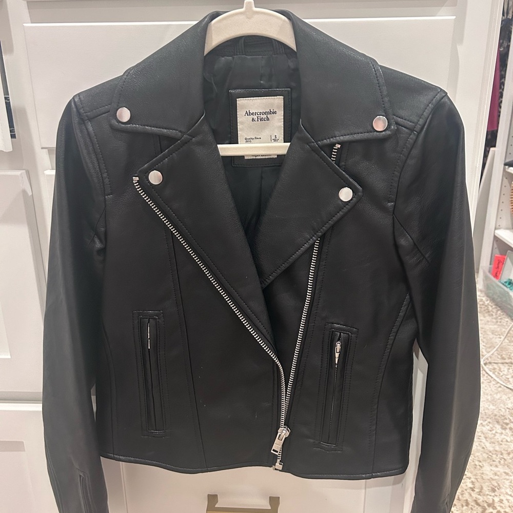 Abercrombie & Fitch Classic Black Leather Jacket